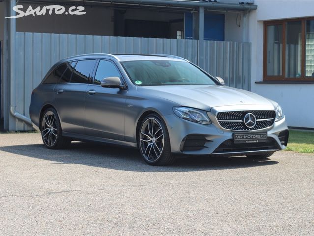 Mercedes Třída E